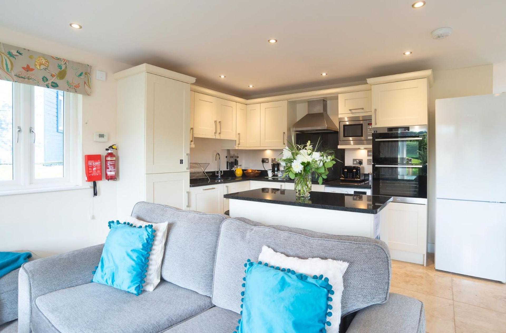 Luxurious 3 Bedroom New England Style Villa - Trewhiddle V7 St Austell Exterior photo
